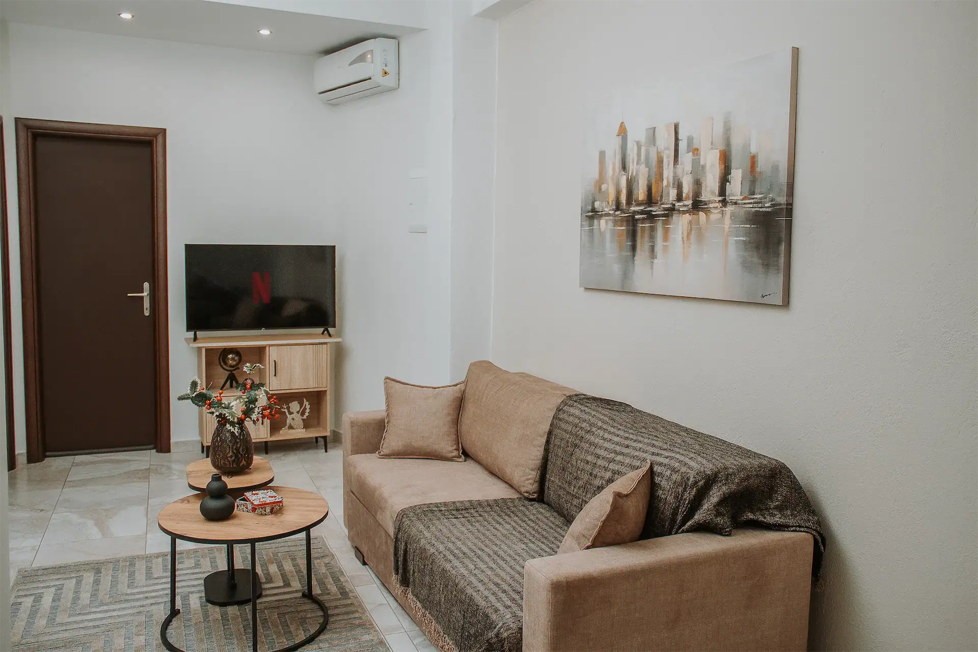 Zeusplace Central Living