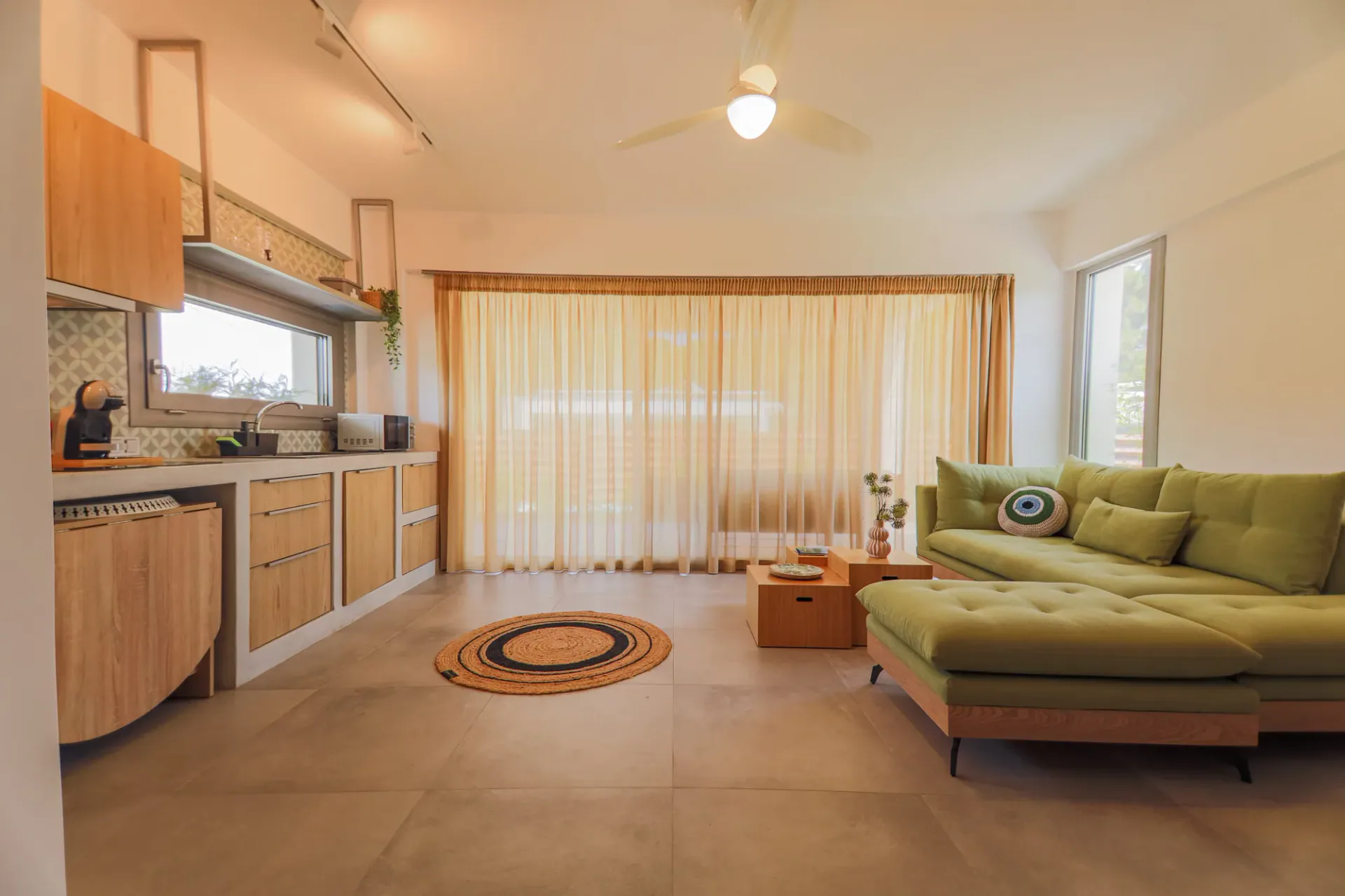 4 Roses Villas – Yellow Rose Villa 3