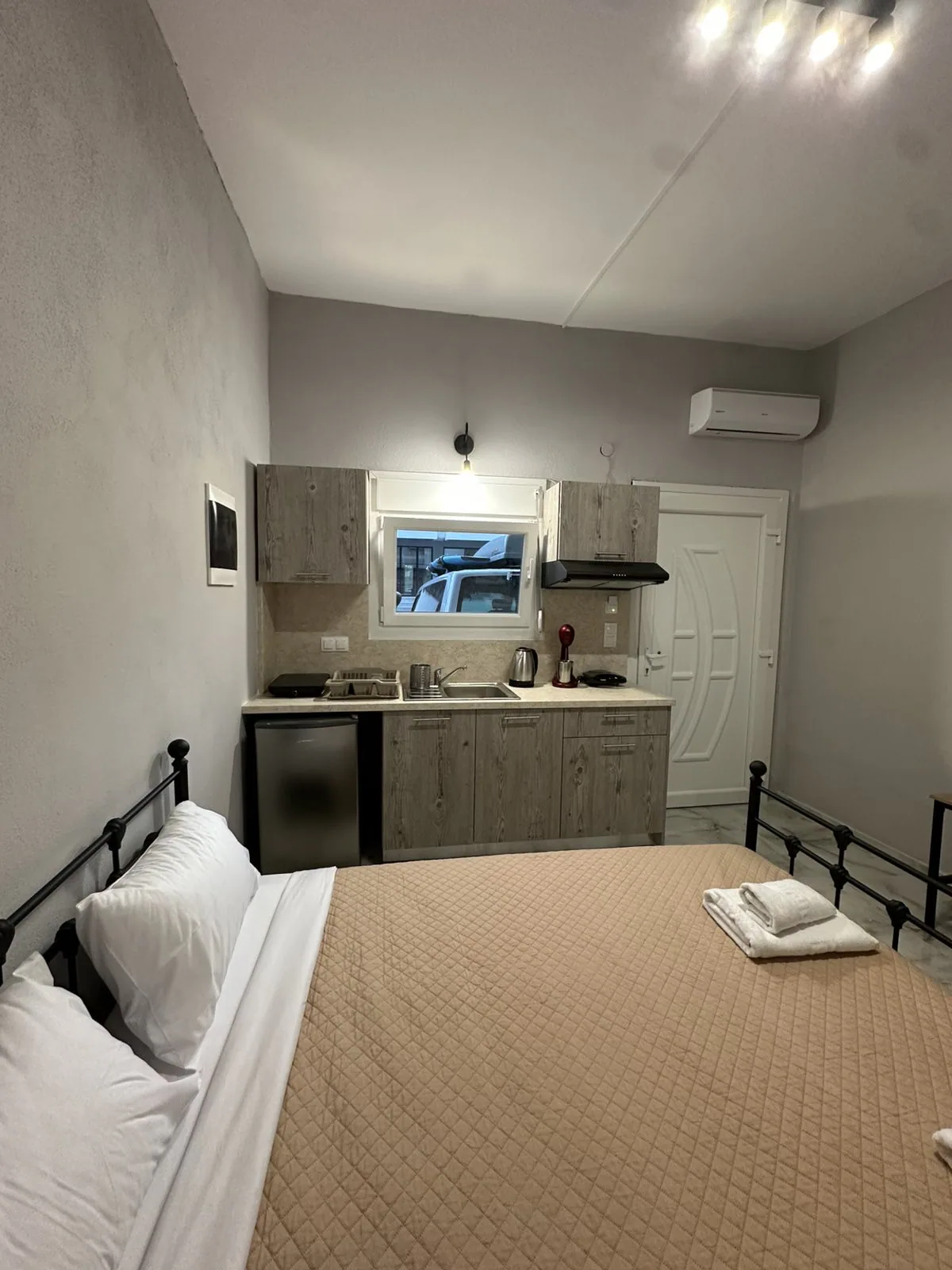 Luxury ground floor apartment 3