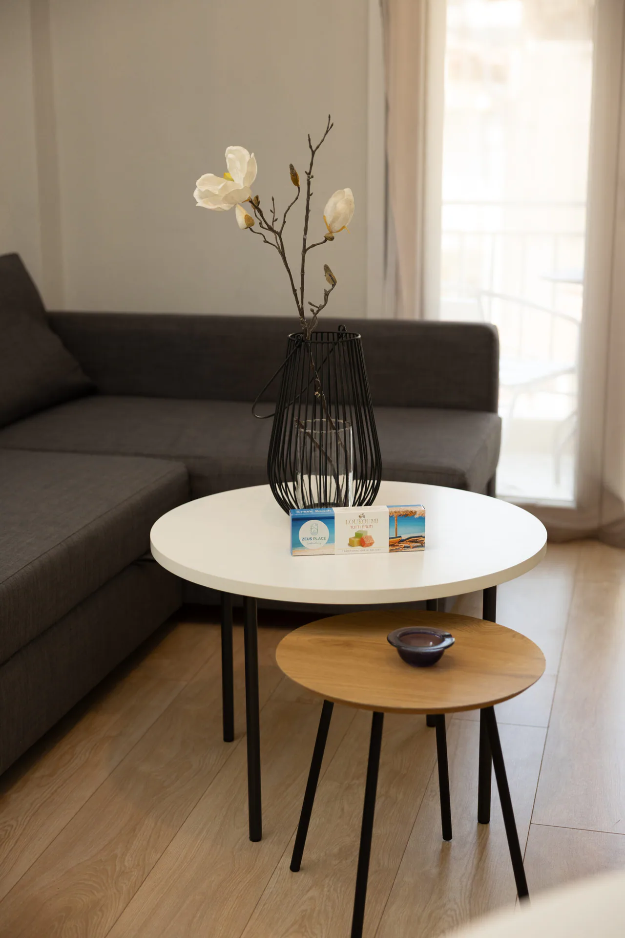Zeusplace Urban Flat 2 2