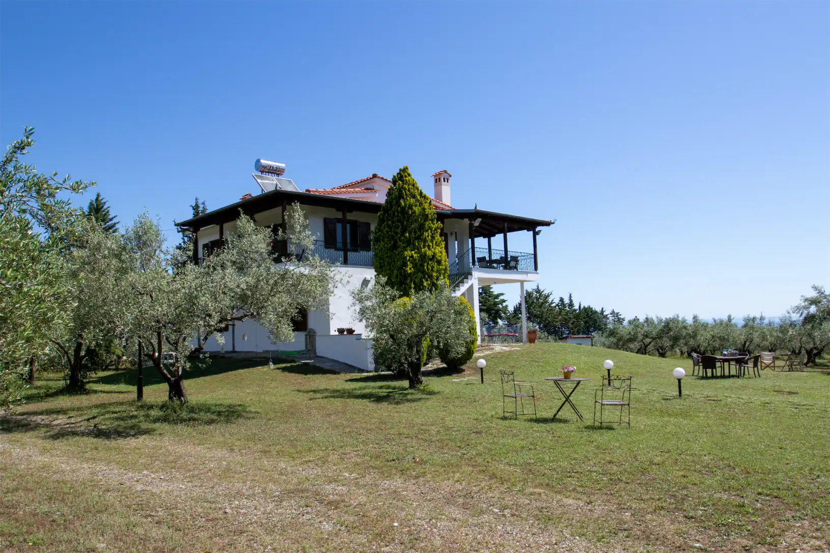 ZeusPlace Olympus Olive Country House 2
